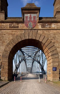 Alte Elbbrücke