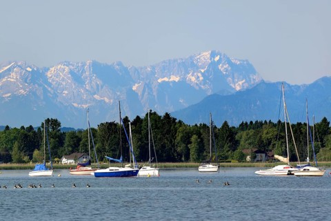 Lake Starnberg in front of Zugspitze Mountain