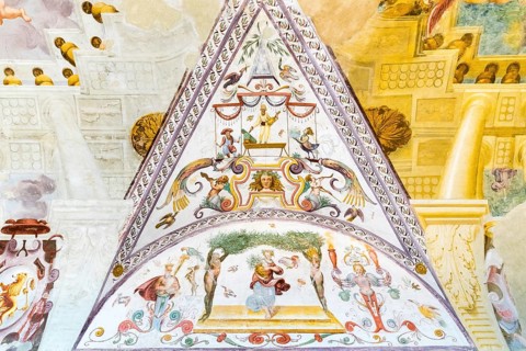 Grotesque painting