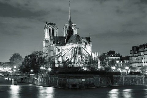 Cathedral of Notre-Dame de Paris at night
