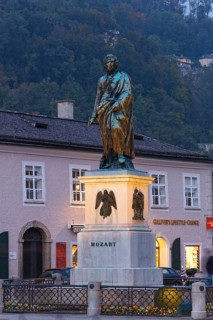 Mozart Monument