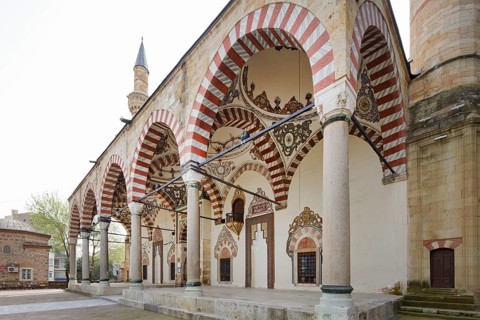 Atrium of the Sultan Mosque