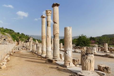 Upper Agora