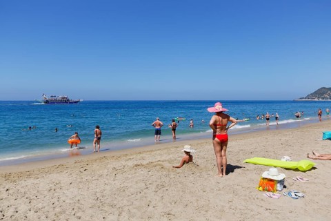 Cleopatra Beach