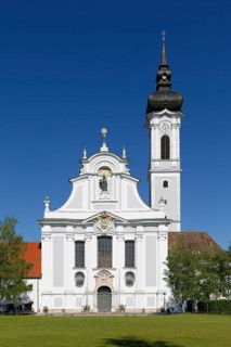 Former monastery with the Minster of St. Mary of the Assumption