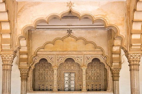 Audience hall of Diwan-i-Aam