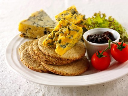 Biscuits with Stilton