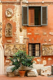 Courtyard of the Church Chiesa di San Silvestro in Capite with spoils such as remains of columns