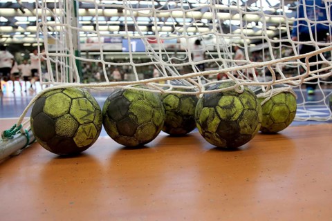 Handball balls for matchplay