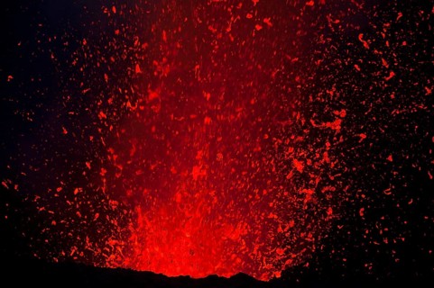 Volcanic eruption of Mount Yasur volcano
