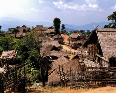 Akha village on the Burmese border in the west of Chiang Rai