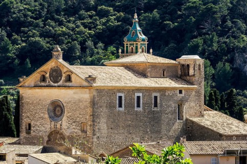 Townscape with the Charterhouse or the Royal Carthusian Monastery of Valldemossa