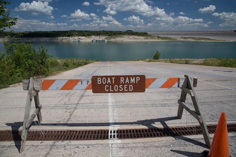Closed boat ramp at Mansfield Dam Park