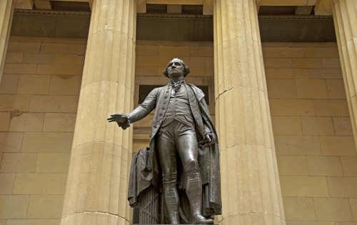 George Washington monument in front of the Federal Hall on Wall Street