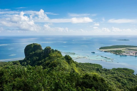 Overlooking the island of Pohnpei and Sokehs rock