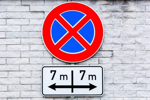 No stopping sign