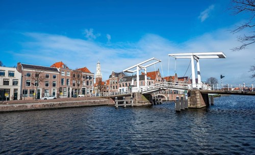 Drawbridge Gravestenenbrug over river Binnen Spaarne
