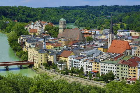 View of the town of Wasserburg am Inn