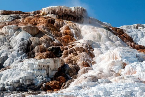 Limestone sinter terraces