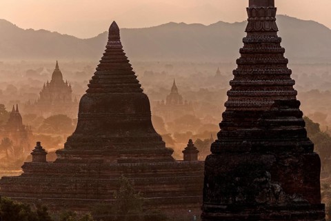 Pagoda field in the morning mist