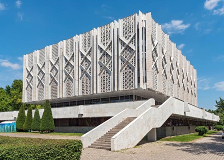 Building of the State Museum of History of Uzbekistan