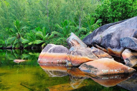 Rocks in the lagoon