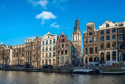 Historic houses at the Kloveniersburgwal with Zuiderkerk