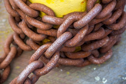 Rusty large metal chain