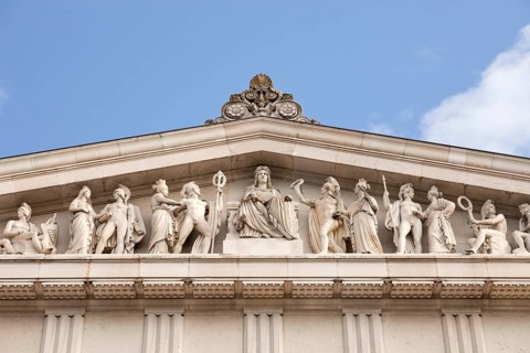 Statues on the facade of the Walhalla memorial