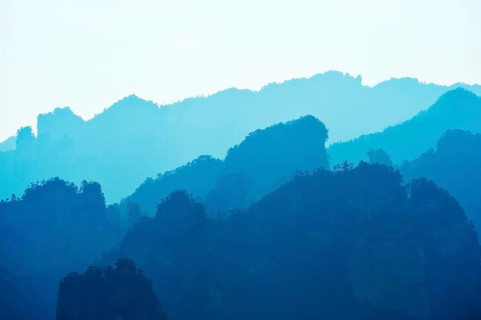 Silhouette of the 'Avatar' mountains