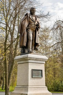 Eilhard-Mitscherlich monument