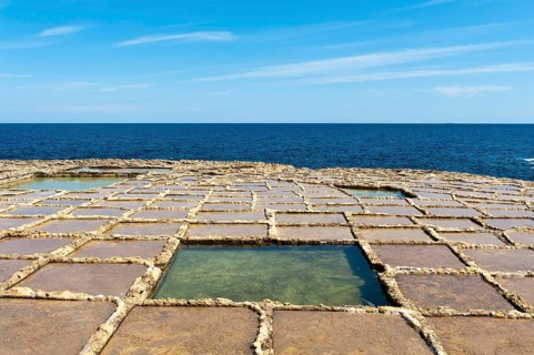 Sea salt extraction in salt pans