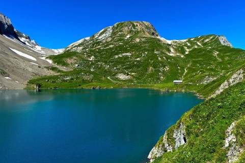 Mountain lake Iffigsee