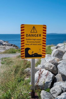 Warning sign for dangerous surf
