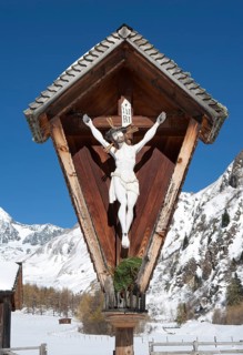 Wayside shrine with Mt Grossglockner