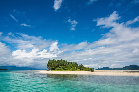 Turquoise water and white sand beach