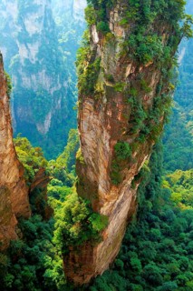 Avatar' mountains with vertical quartz sandstone rocks