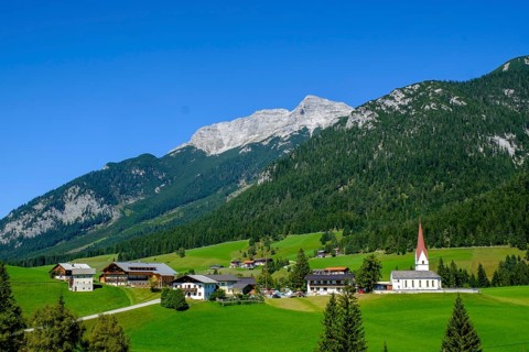 Steinberg am Rofan off Guffert