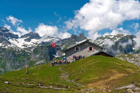 SAC hut