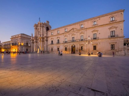 Church of Santa Lucia alla Badia on cathedral square