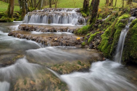Tufa formations