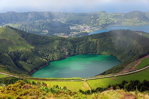 Lagoa do Canario and Lagoa Azul