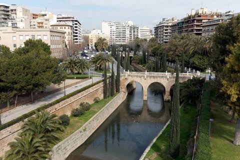 Historic town canal Sat Sierra and Passeig Mallorca