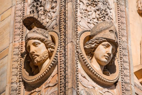 Relief picture at the Triumphtor