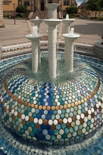 Porcelain fountain