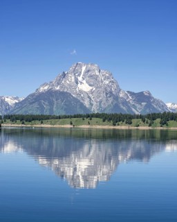 View of Grand Teton National Park from Oxbow Bend