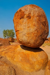 Granite boulders in the Devil's Marbles Conservation Reserve