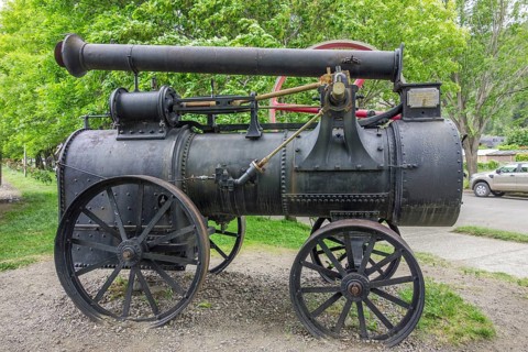 Old steam engine