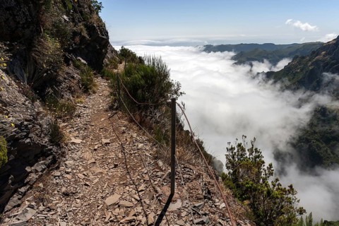 Trail from the Pousada do Arieiro to Pico Ruivo