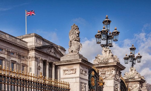 The gates of Buckingham Palace